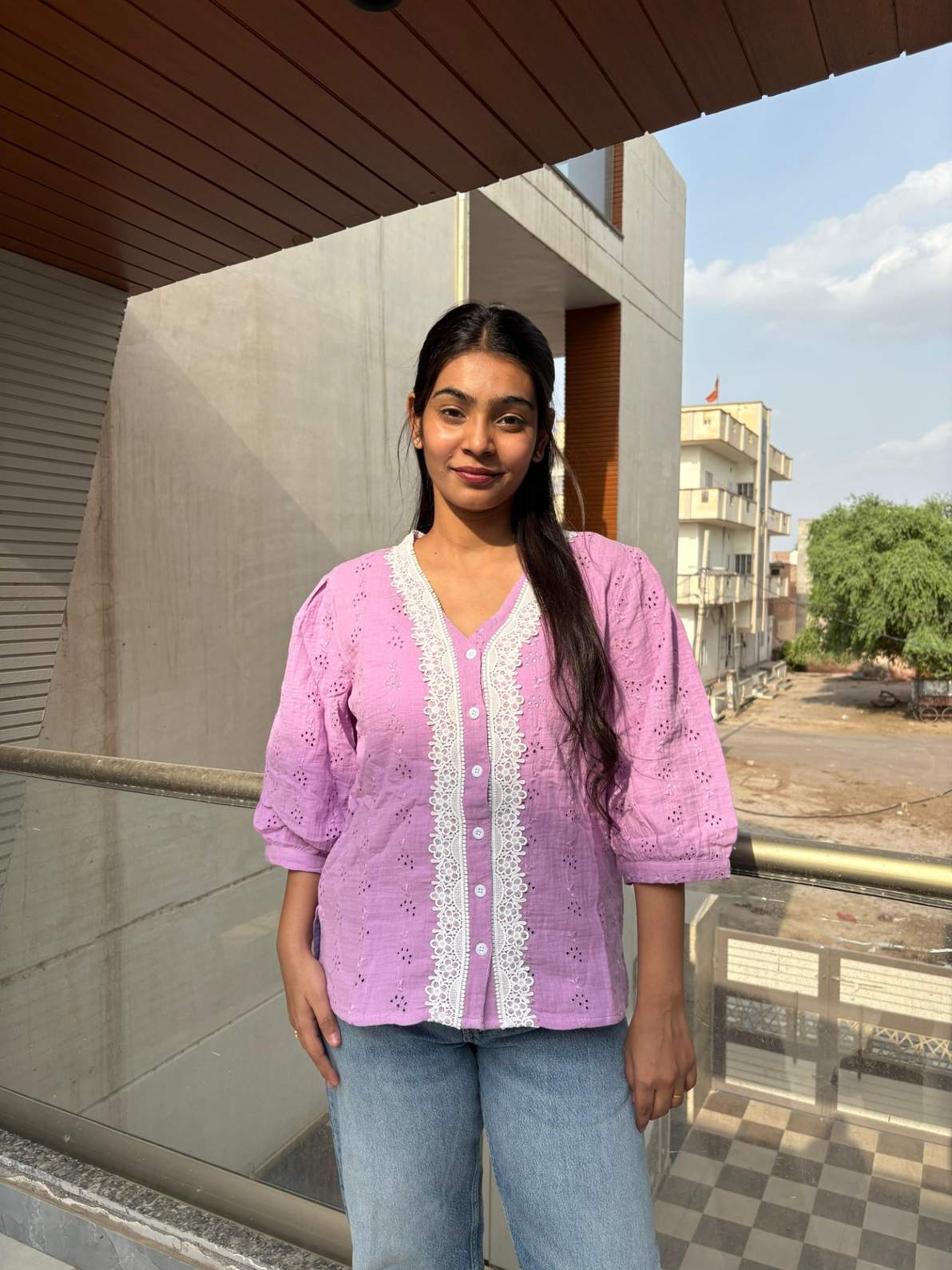 Cutwork puffsleeves Top