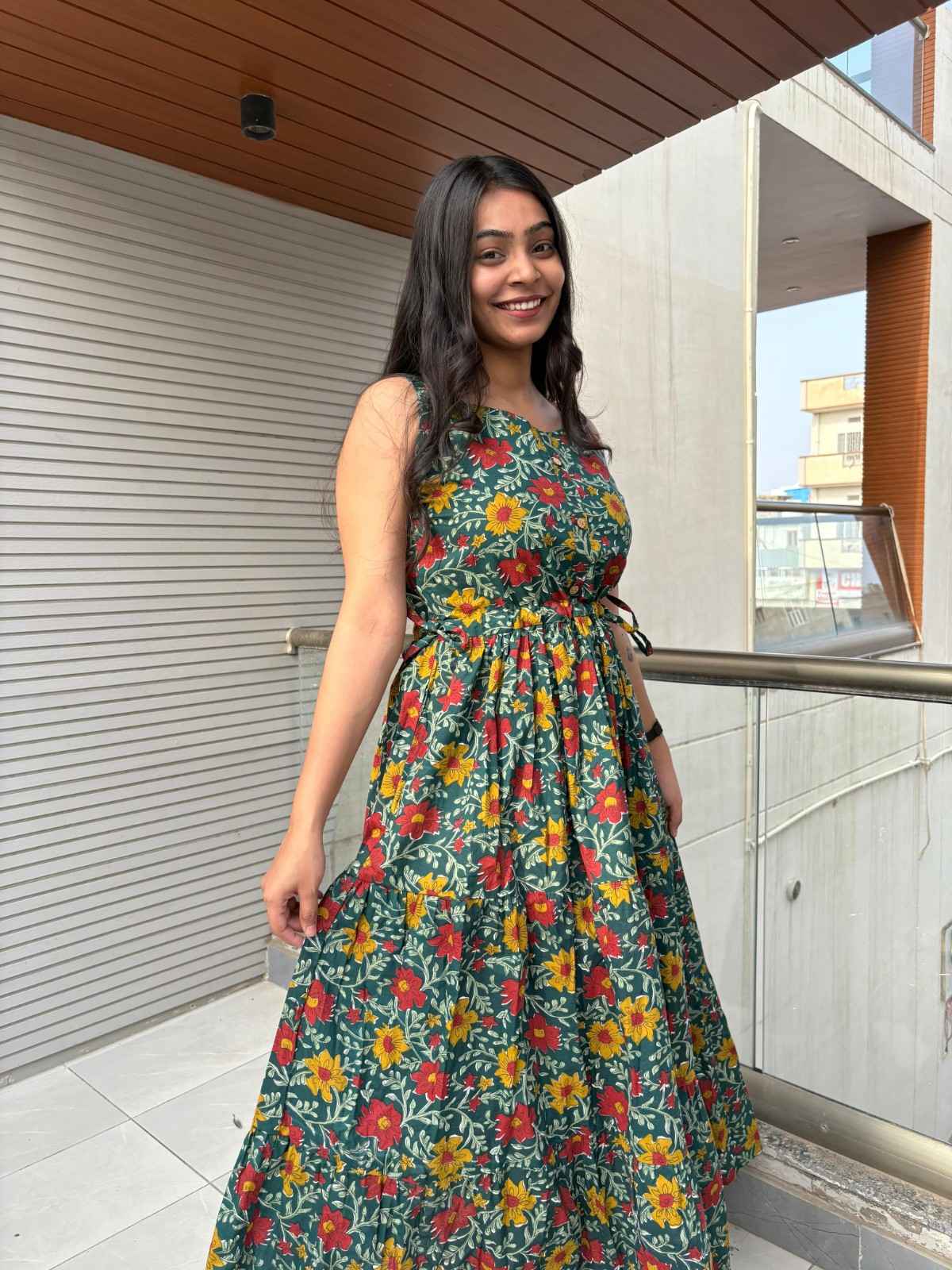 Cotton printed strap gown