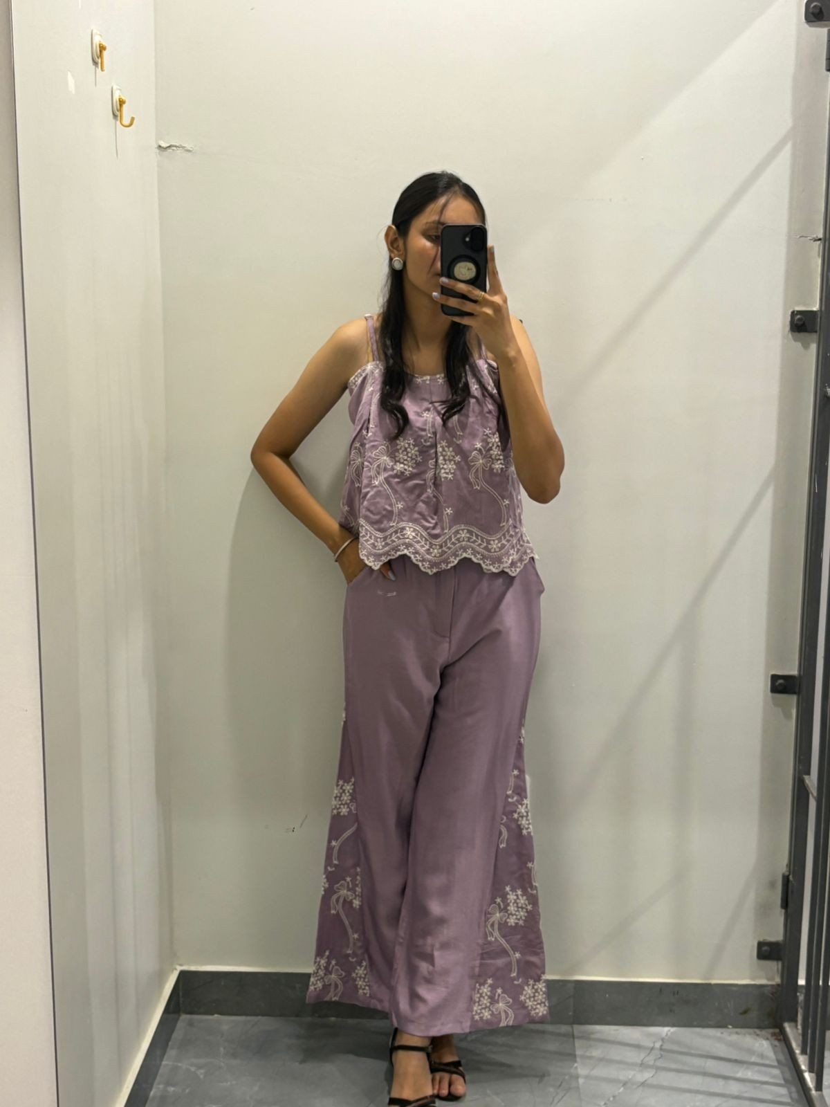 Embroidered crop top coordset