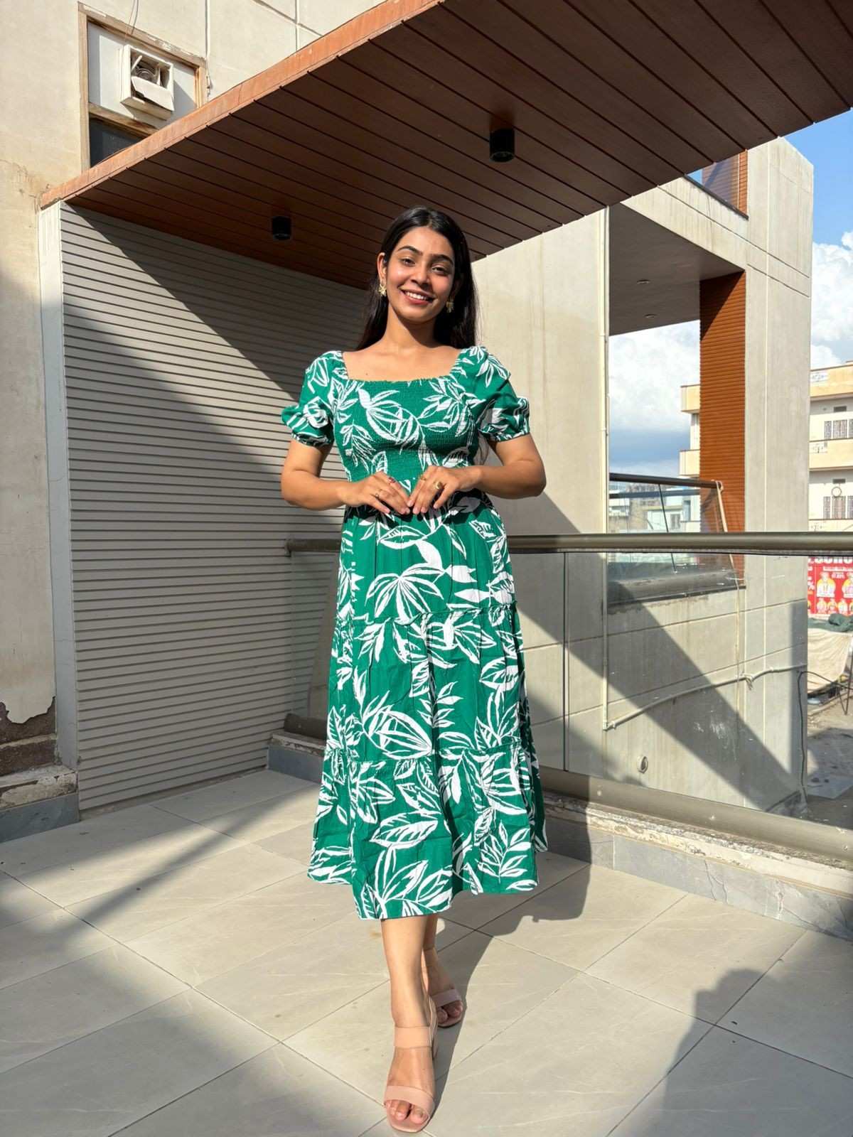 Cotton printed green midi