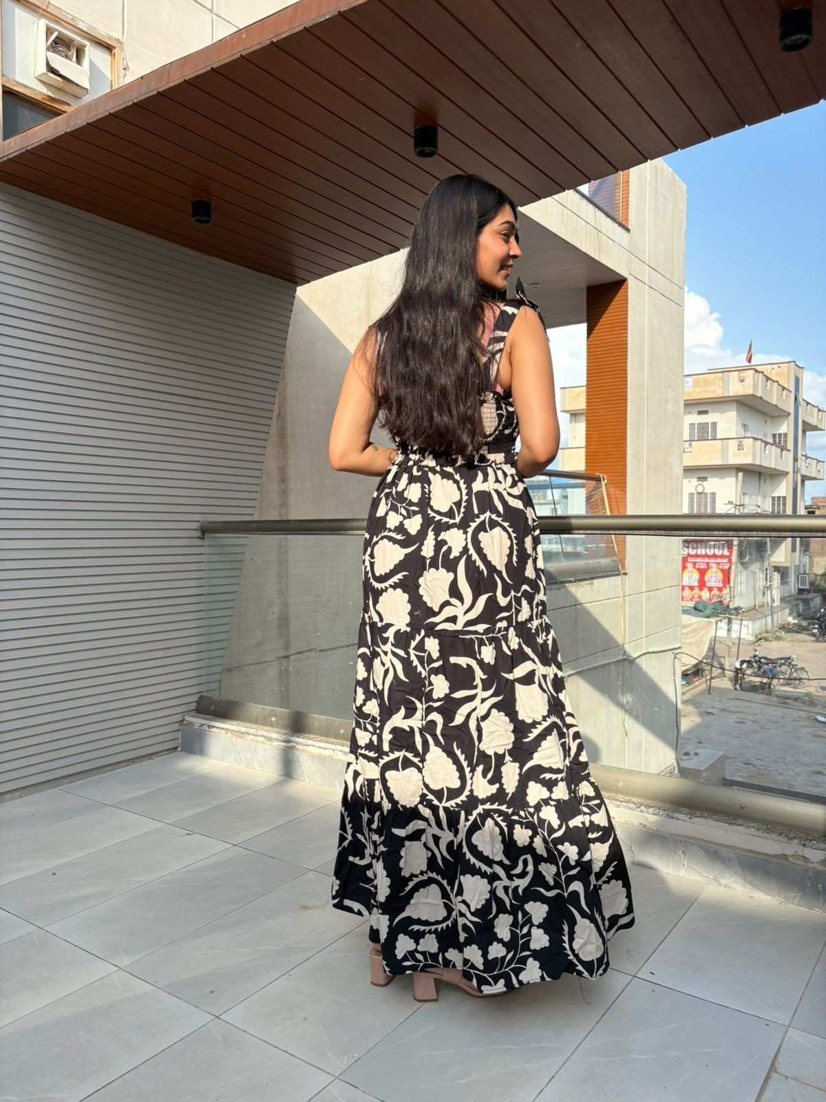 Cotton printed strap gown
