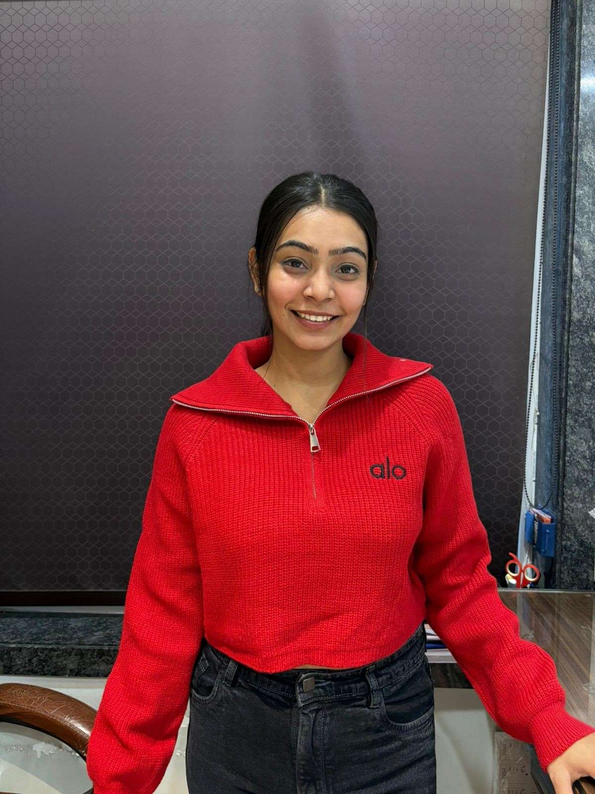 Crop zipped pullover