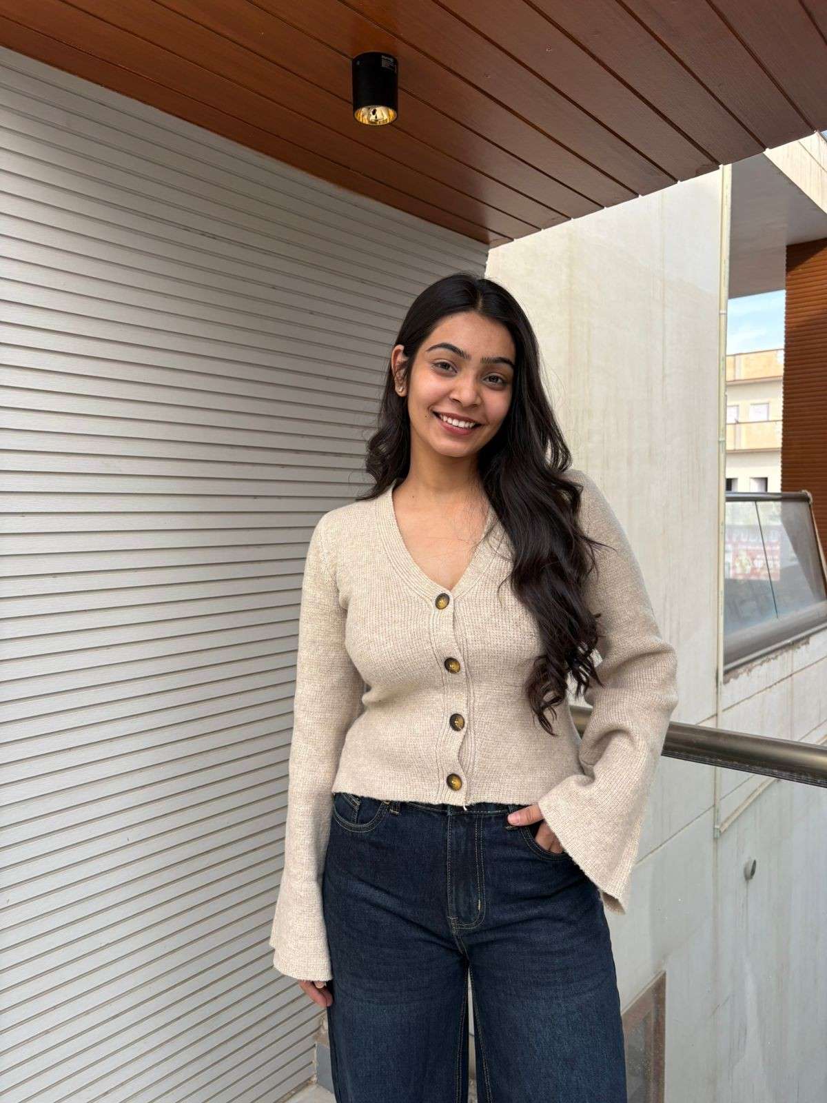 Woolen bell sleeves top