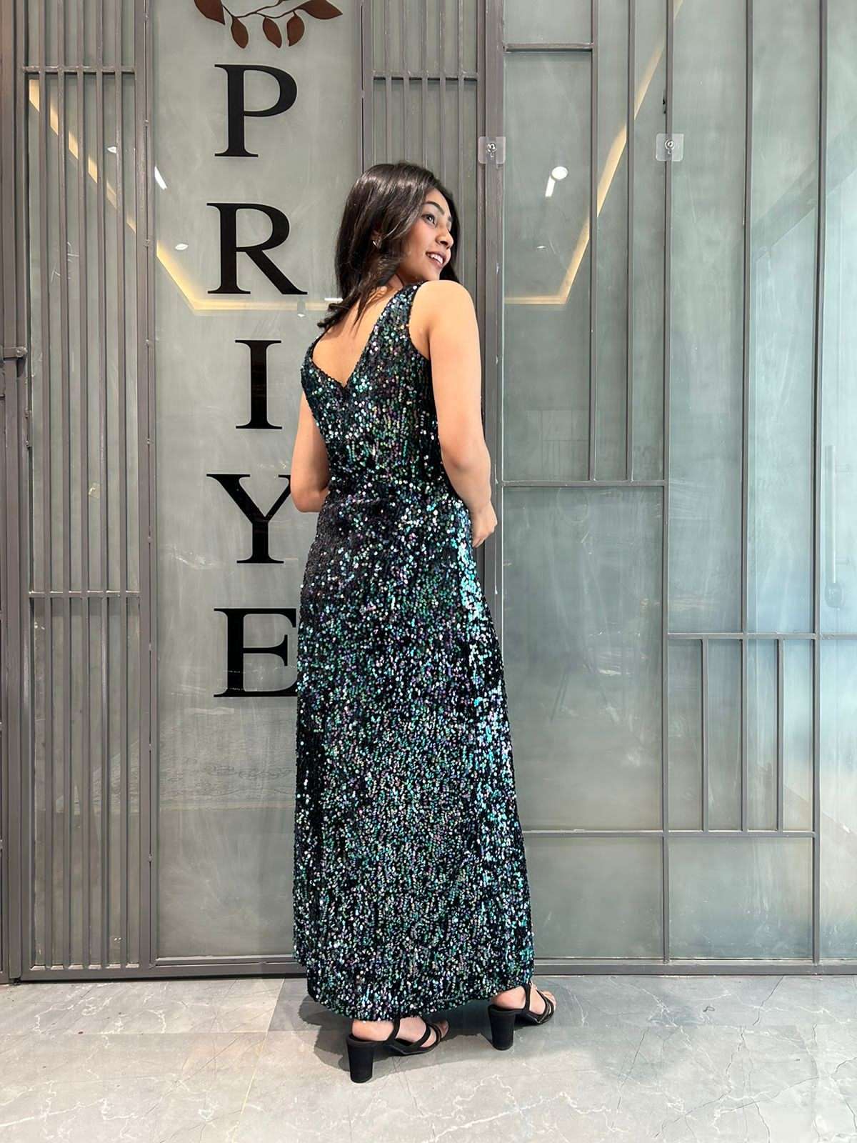 Bodycon Sequence cocktail dress