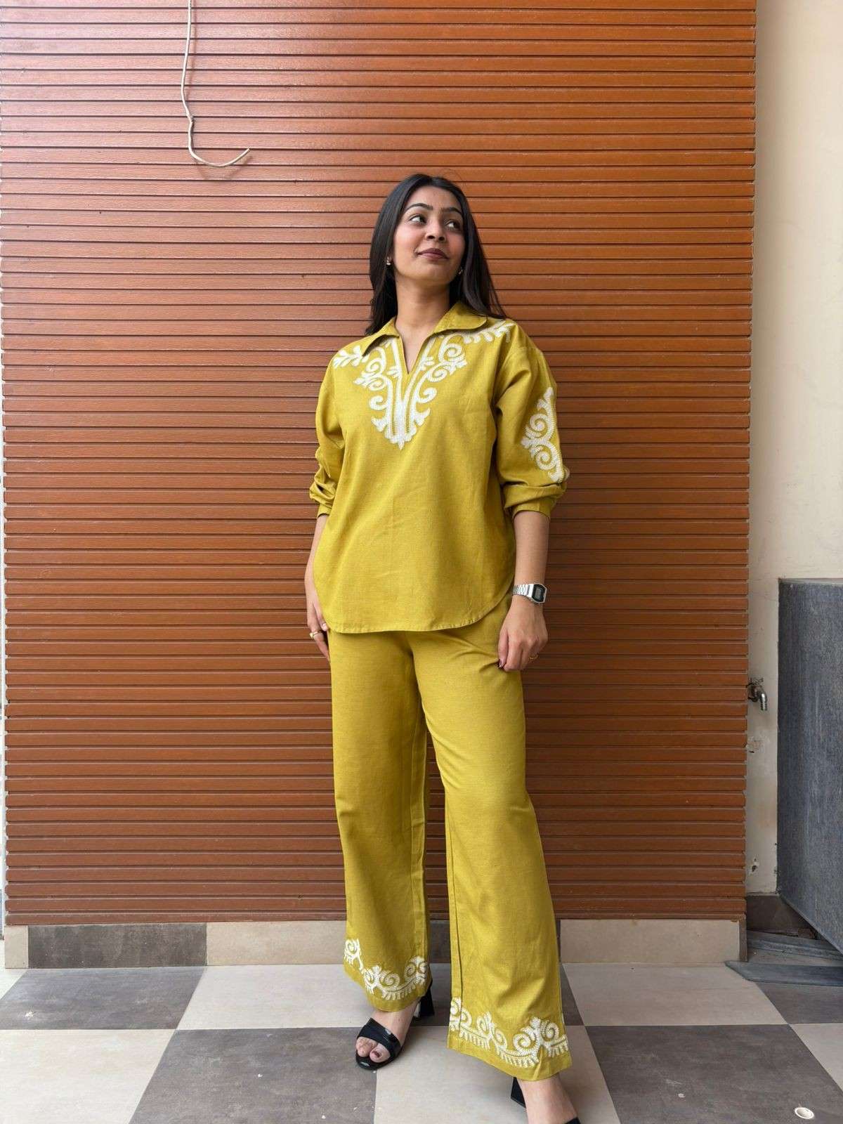 Linen embroidered coordset