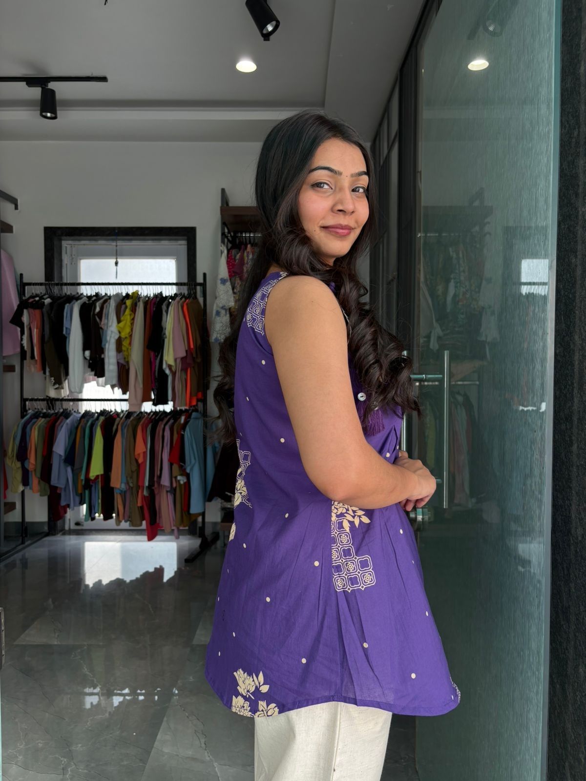 Sleevelesss Cotton Tunic