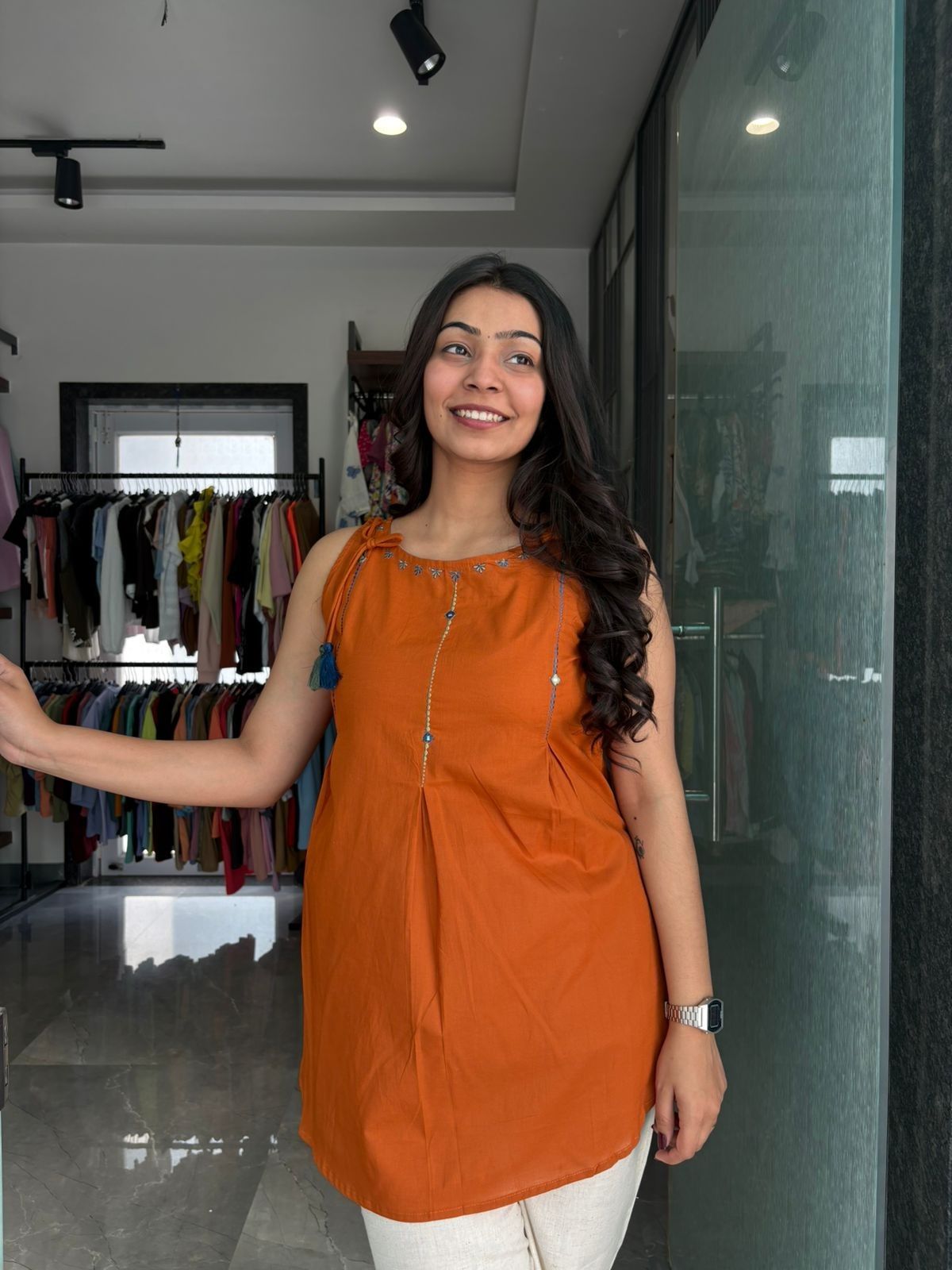 Sleevelesss Cotton Tunic