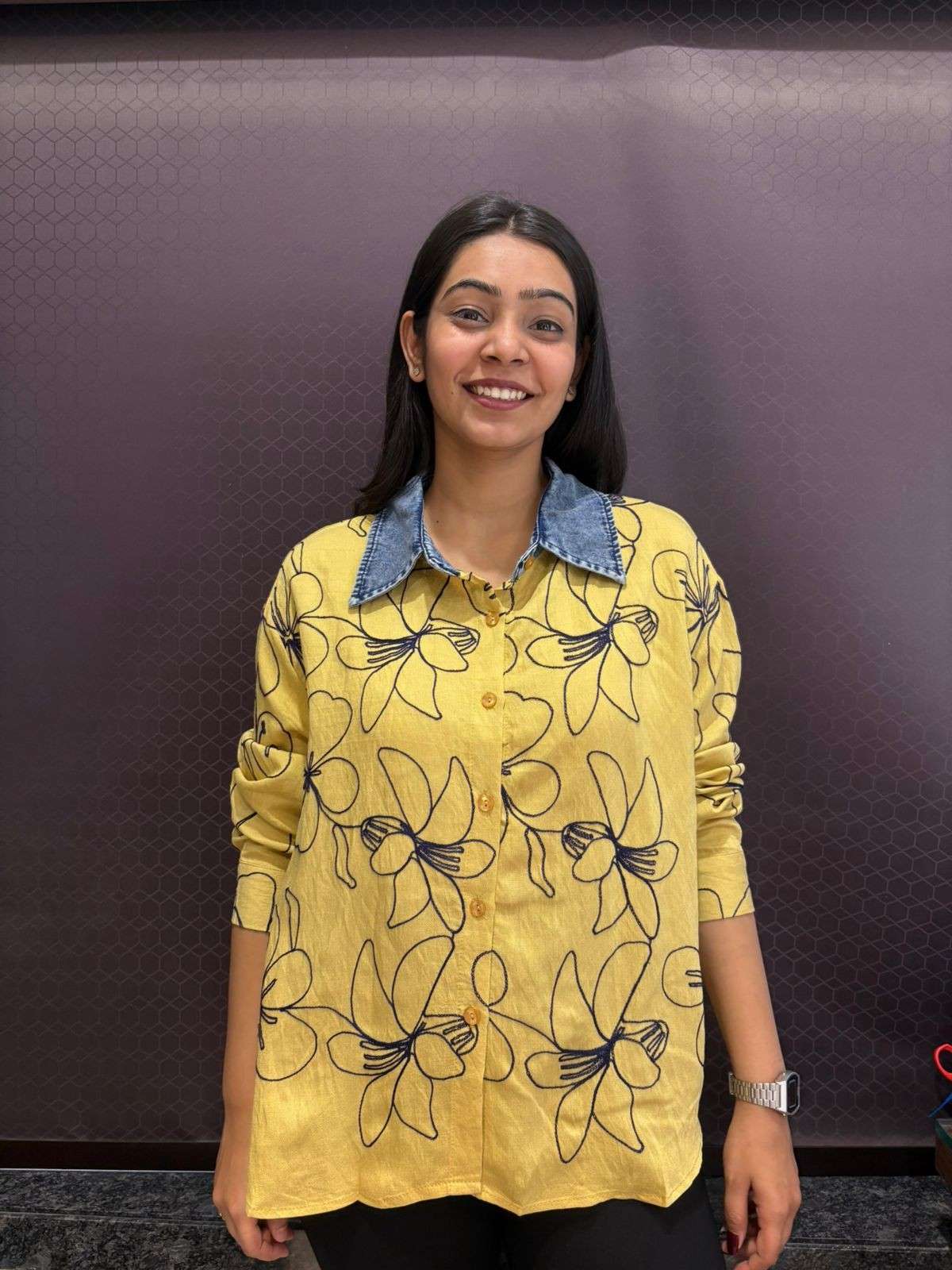 Embroidered Denim collar shirt