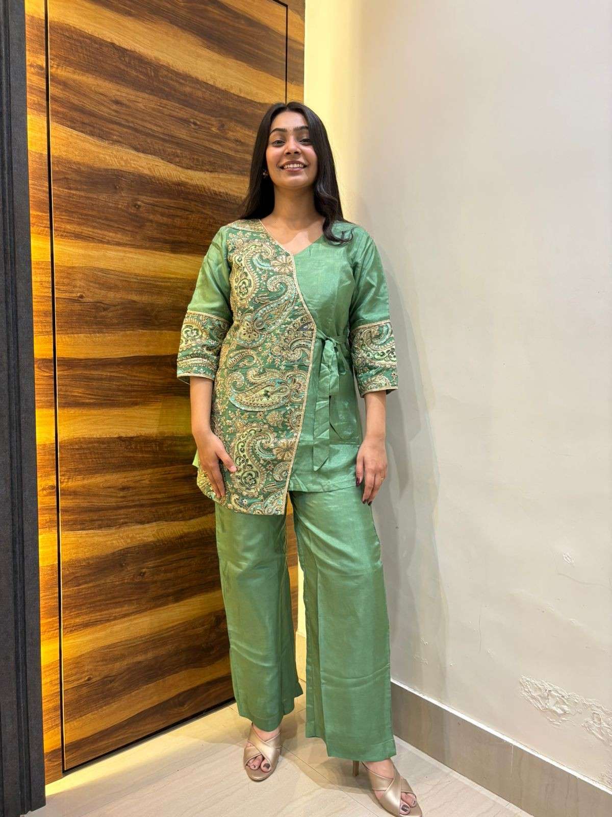 Angrakha Mastani coordset