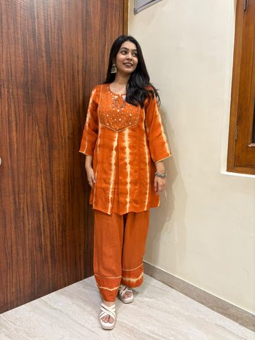 Aaina Muslin Coordset- Rust Orange