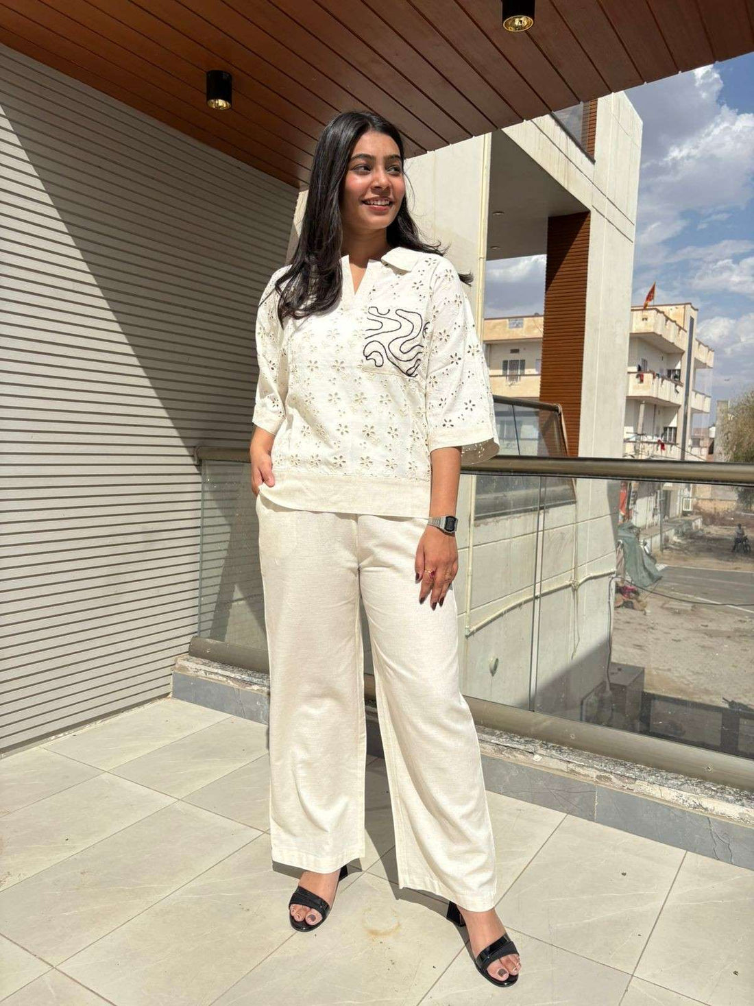 Cutwork Crop Coordset