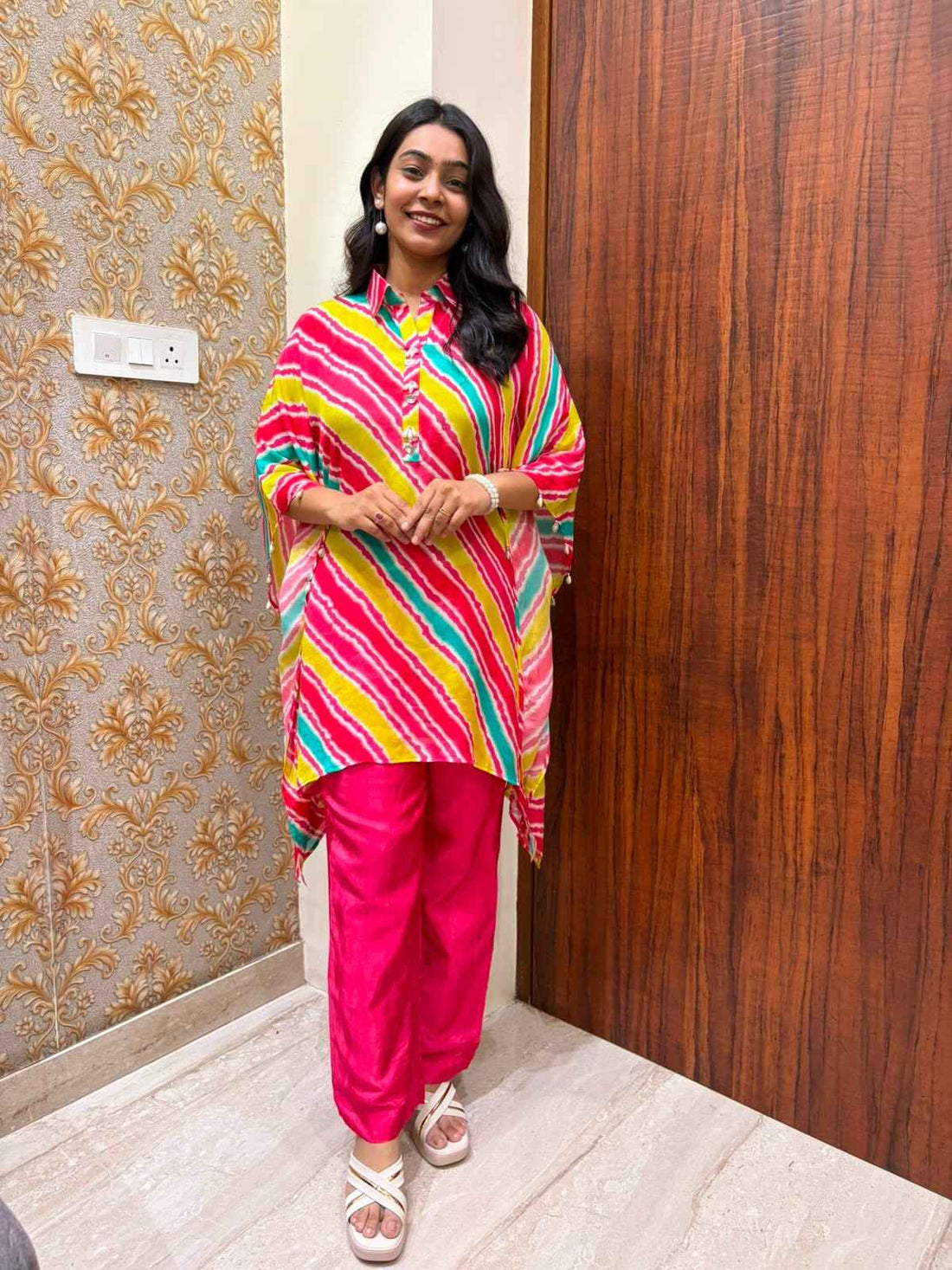 Leheriya Bandhej kaftan coordset