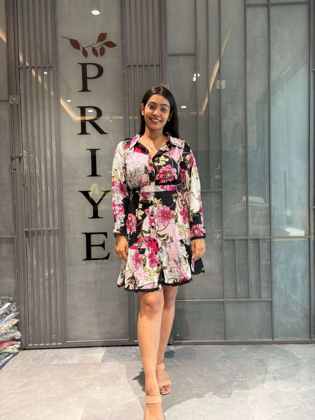 Printed short dress
