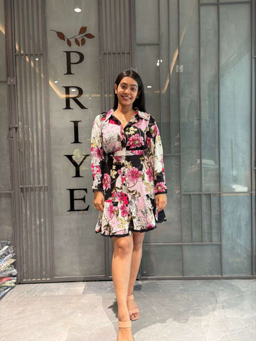 Printed short dress