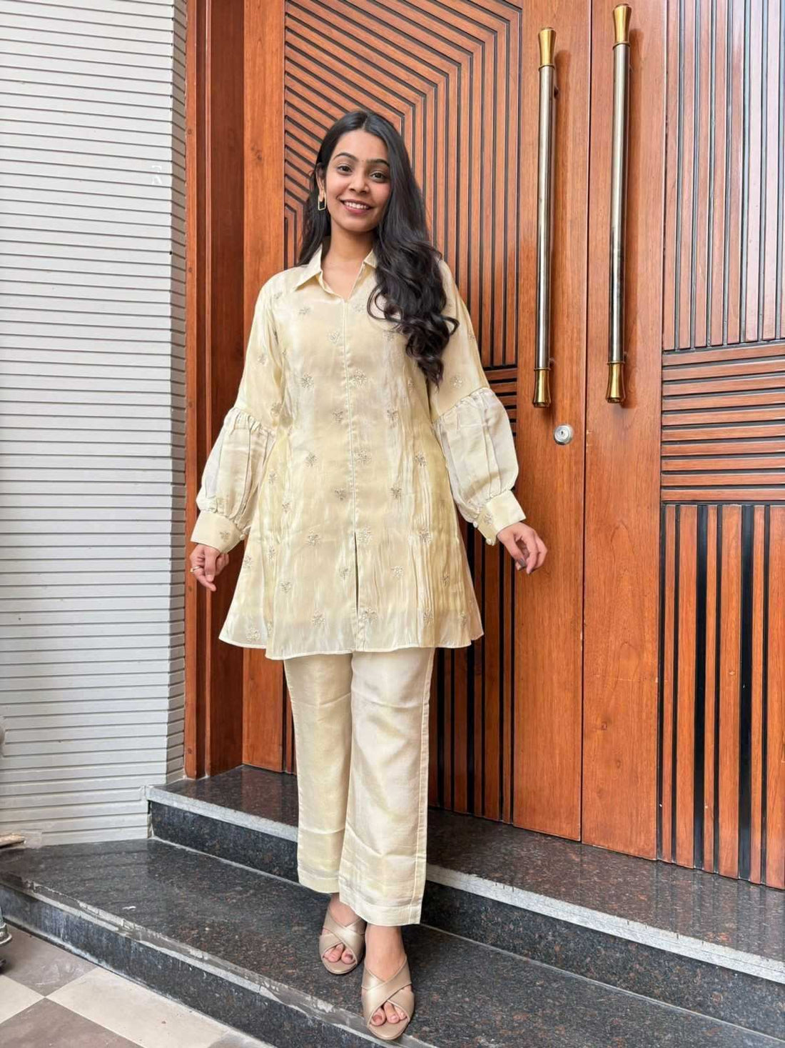 Sunehri Tissue Coord Set